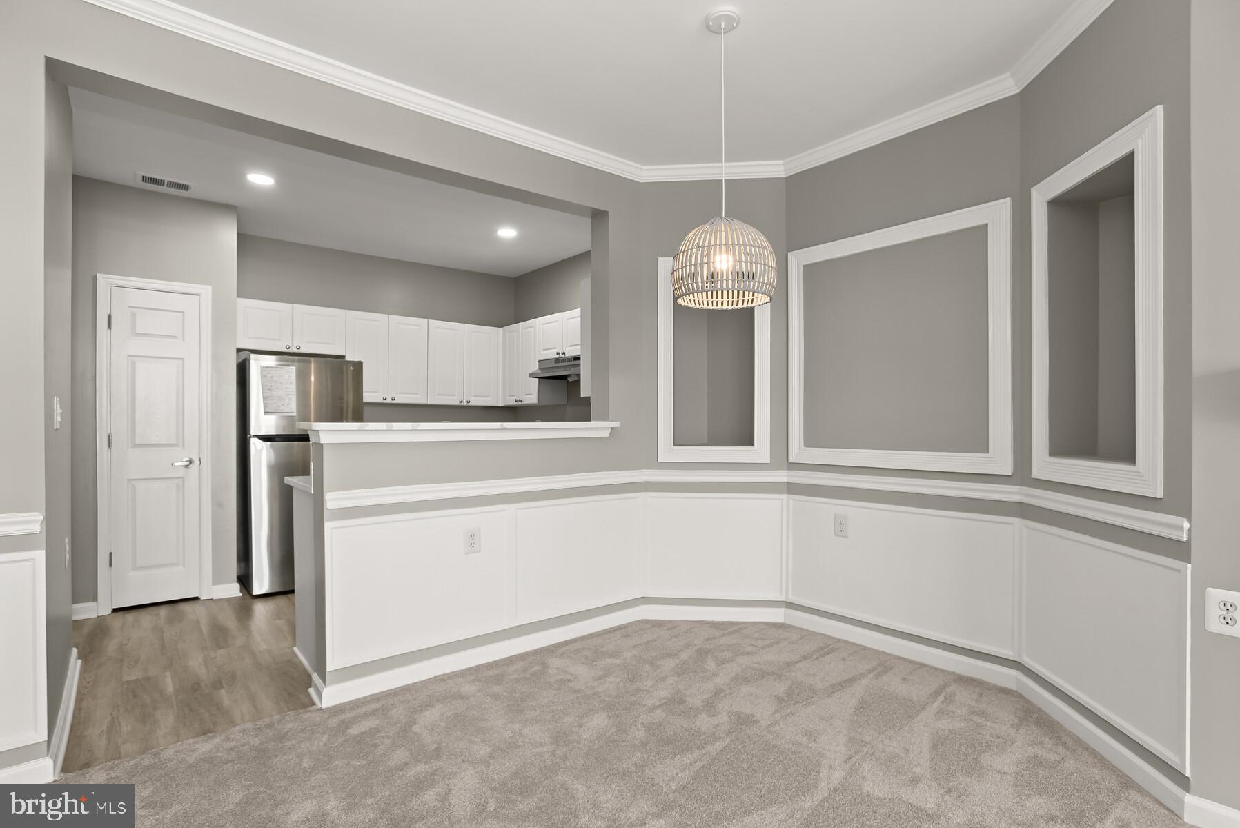 CAMERON GROVE - Residential