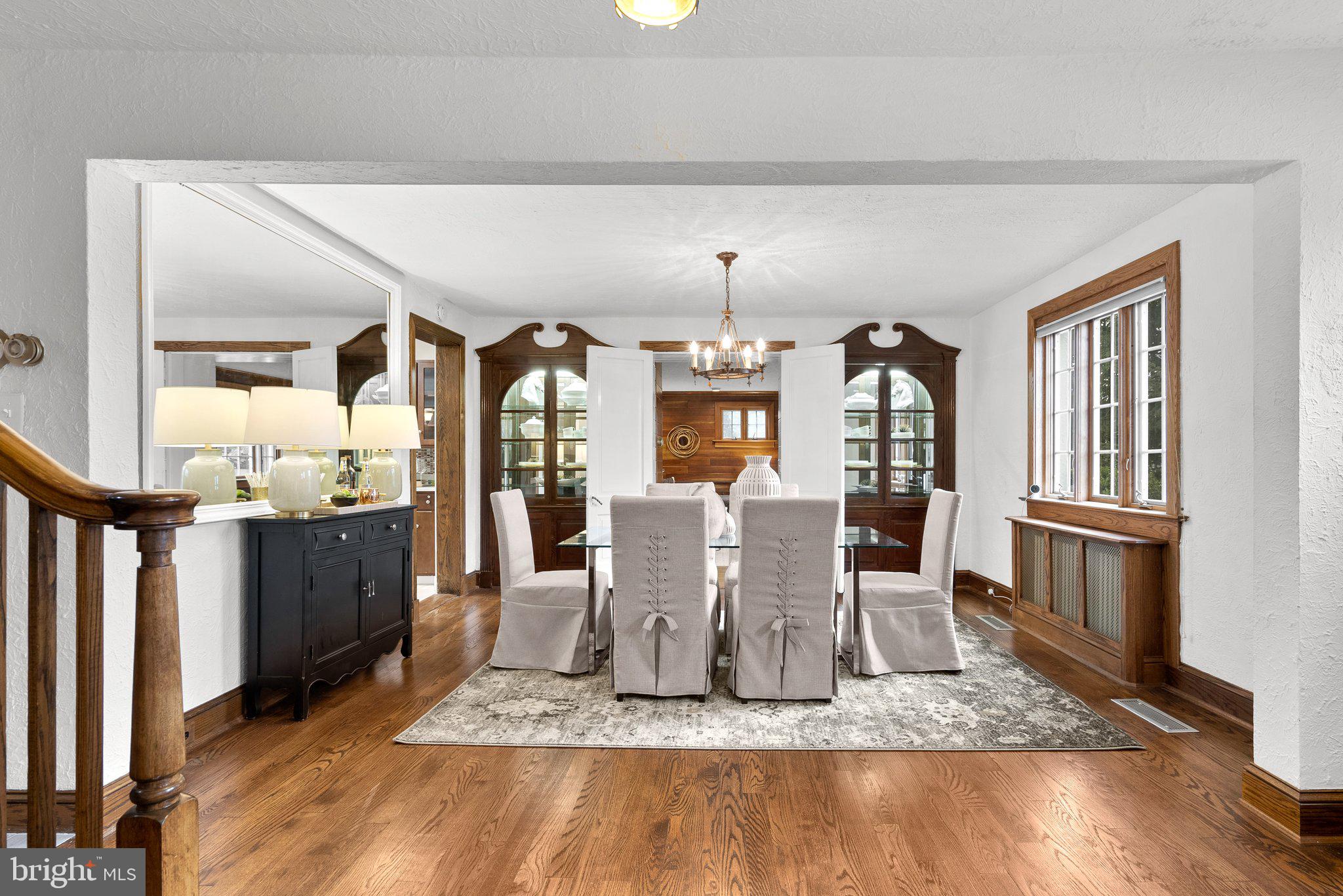 WOODSIDE PARK - Residential