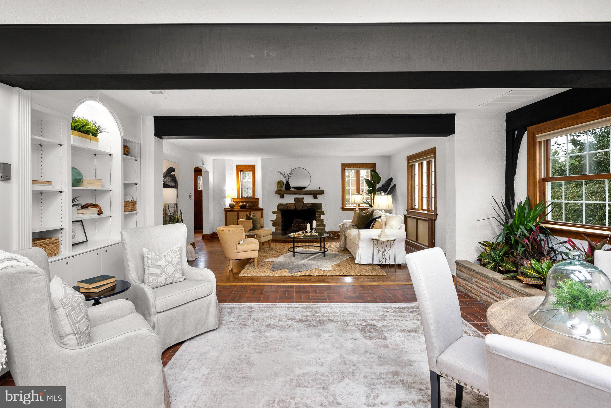 WOODSIDE PARK - Residential