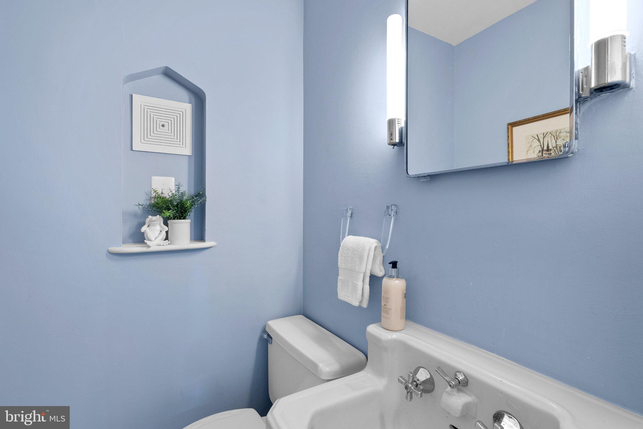 WOODSIDE PARK - Residential