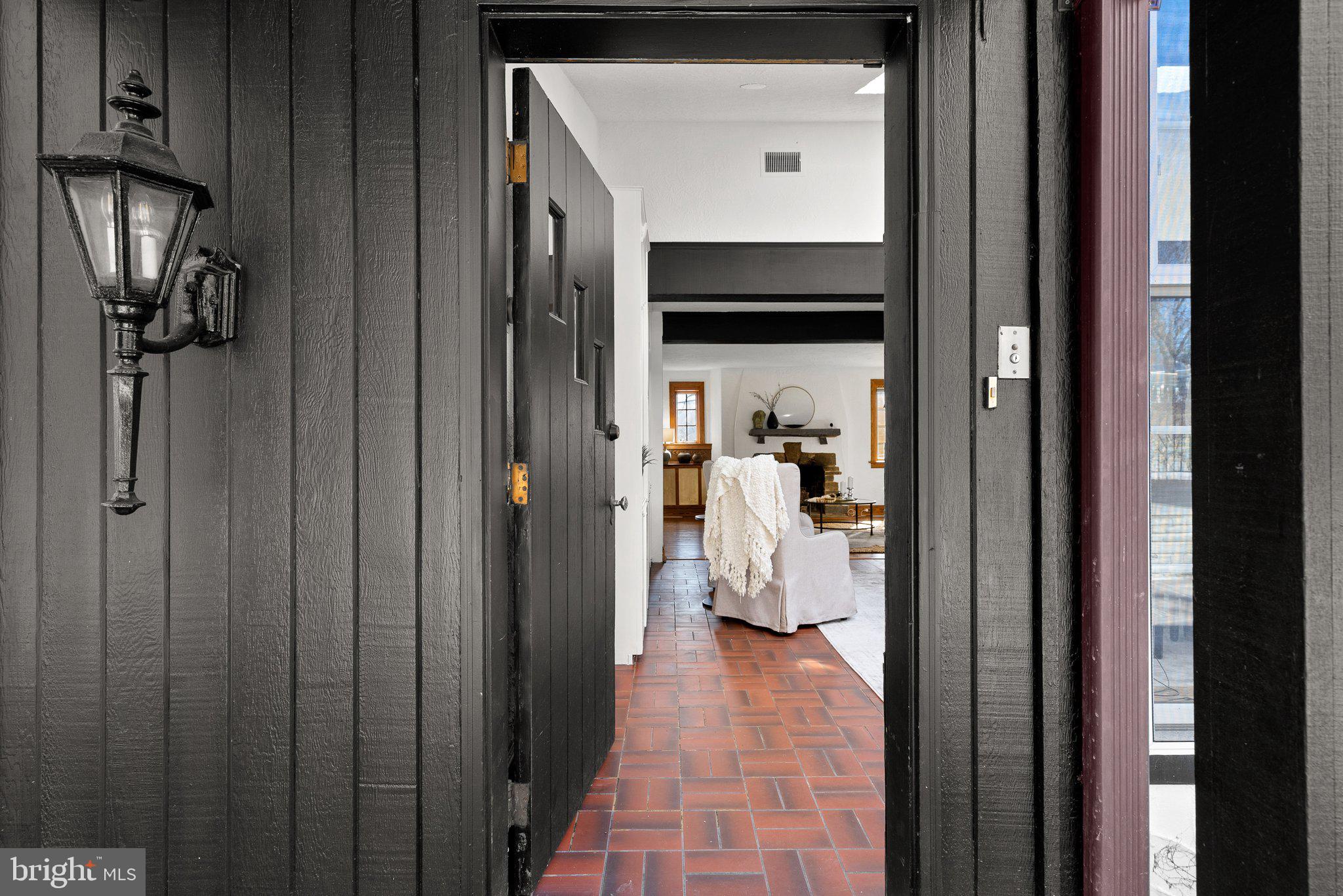 WOODSIDE PARK - Residential