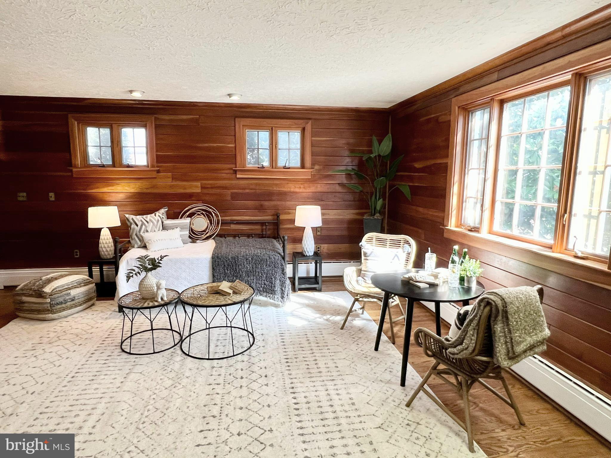 WOODSIDE PARK - Residential