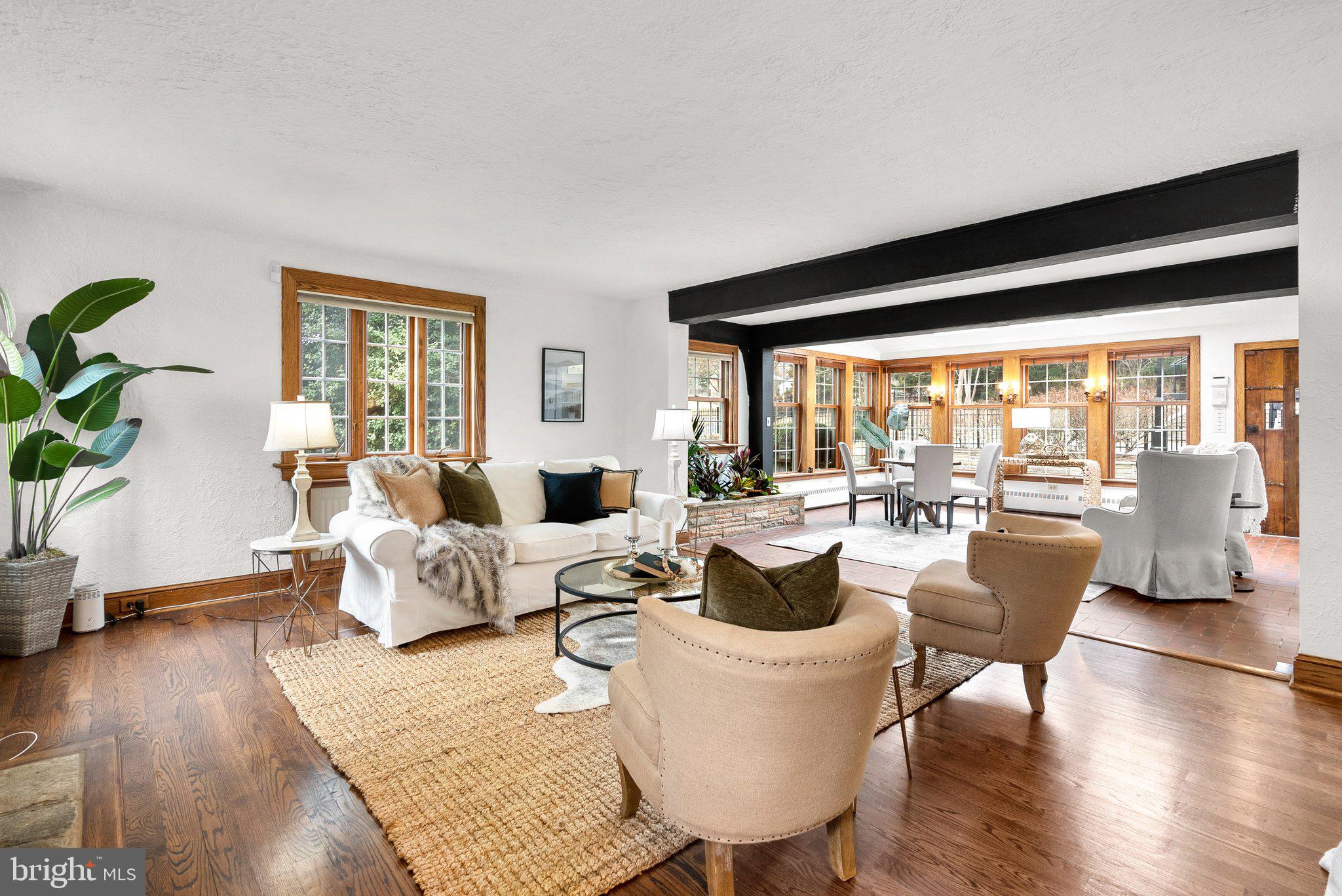 WOODSIDE PARK - Residential