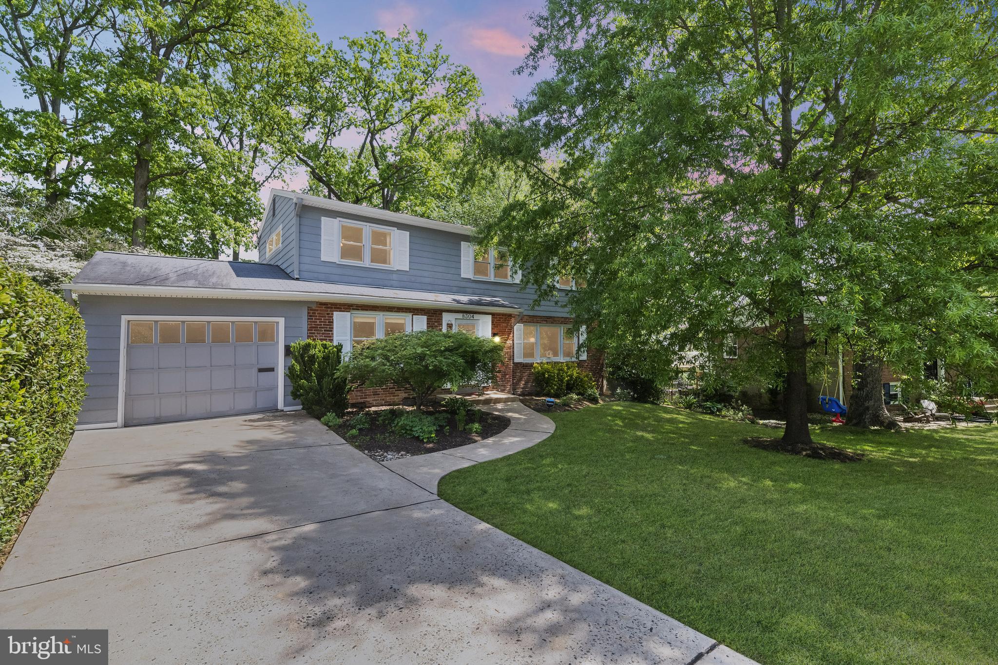 RIVERSIDE ESTATES - Residential