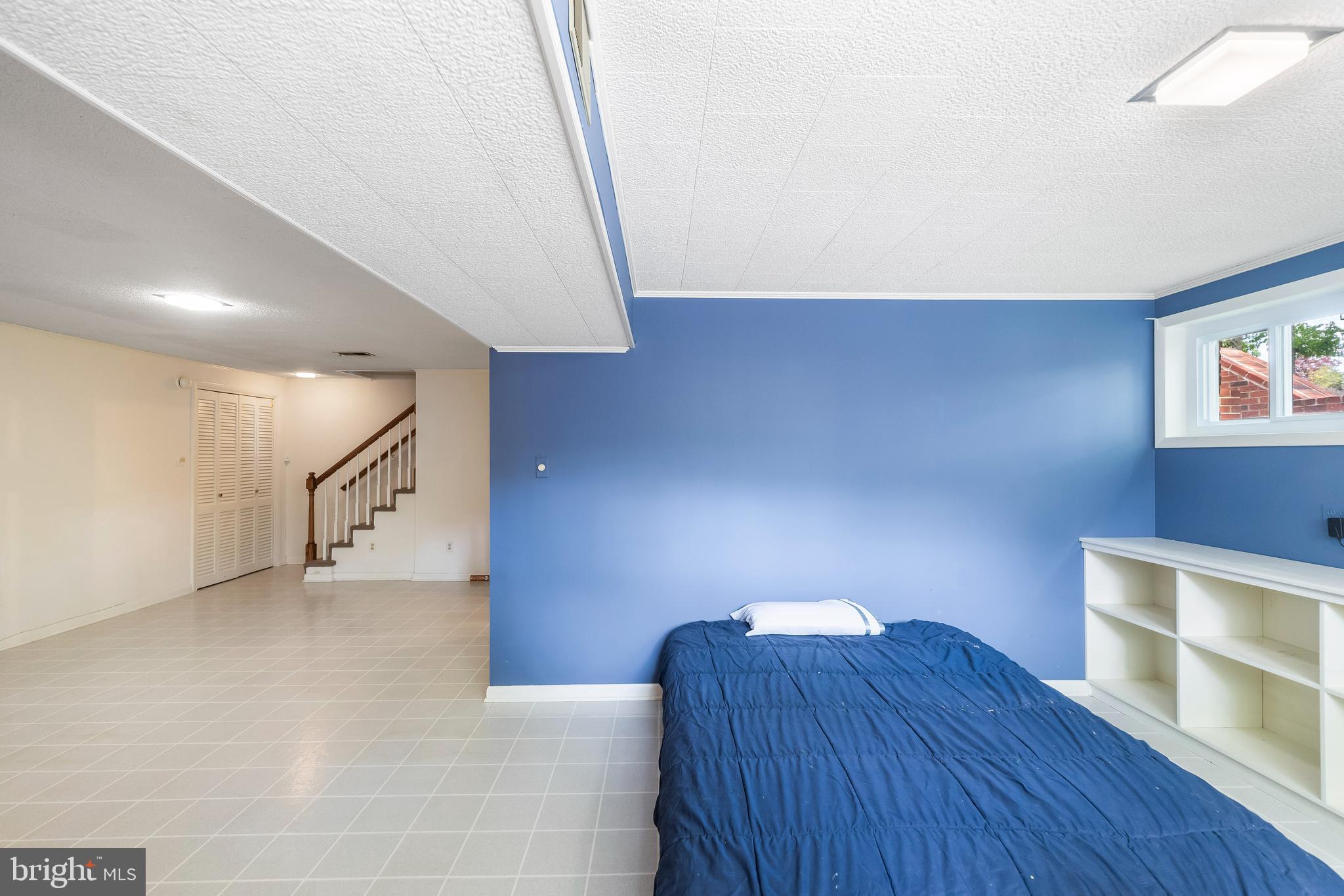 RIVERSIDE ESTATES - Residential