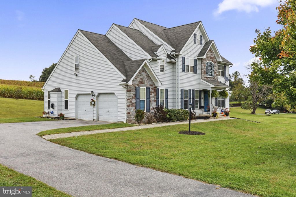 Photo of 8290 Woodbine Road, AIRVILLE, PA 17302 (MLS # PAYK2091100)