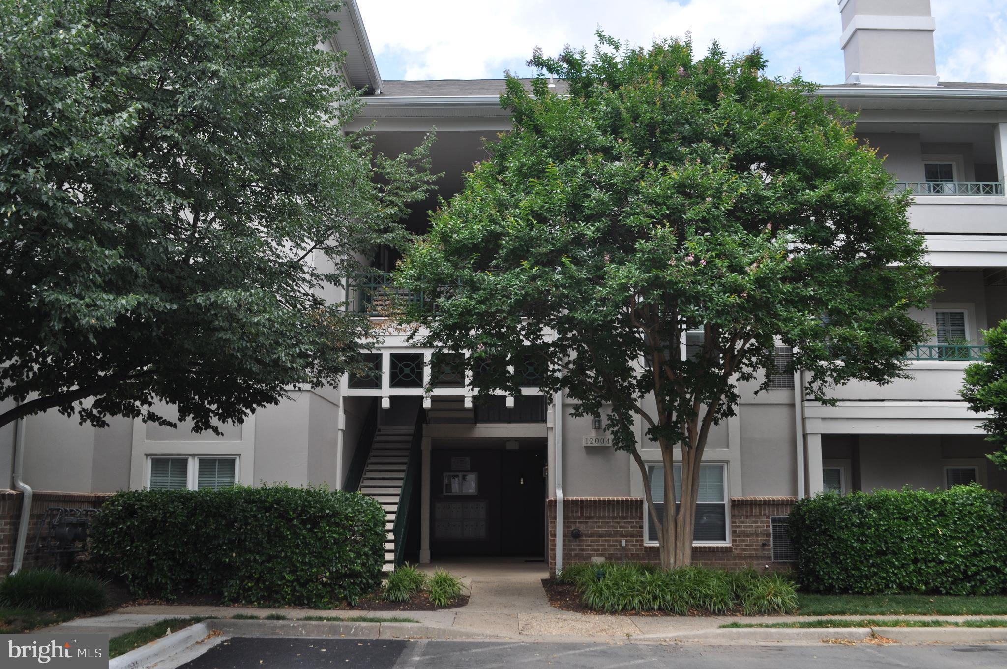 RESTON TOWN CENTER - Residential Lease