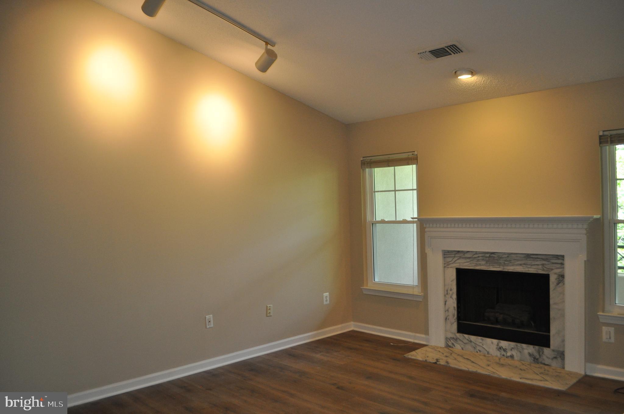 RESTON TOWN CENTER - Residential Lease