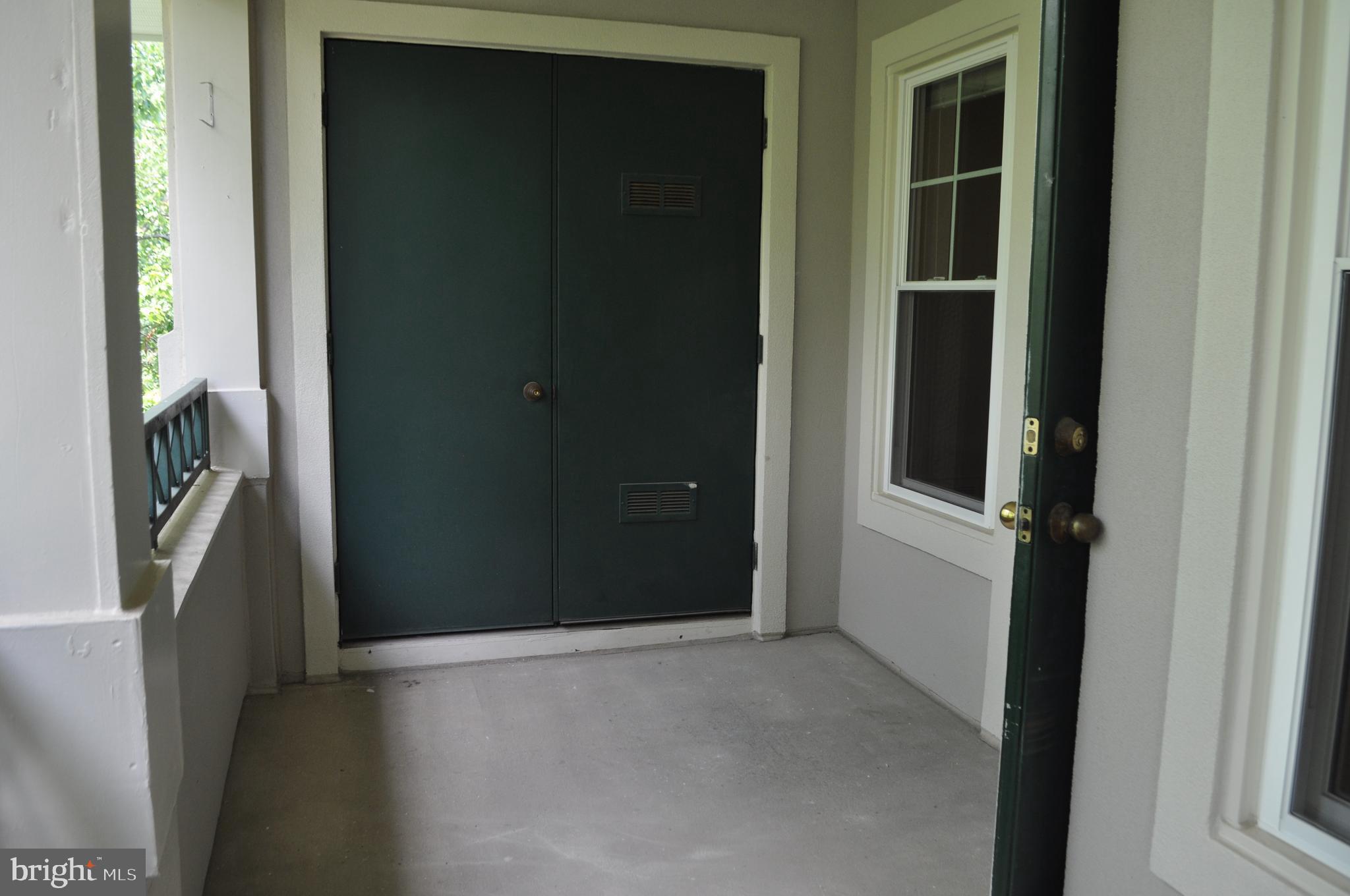 RESTON TOWN CENTER - Residential Lease