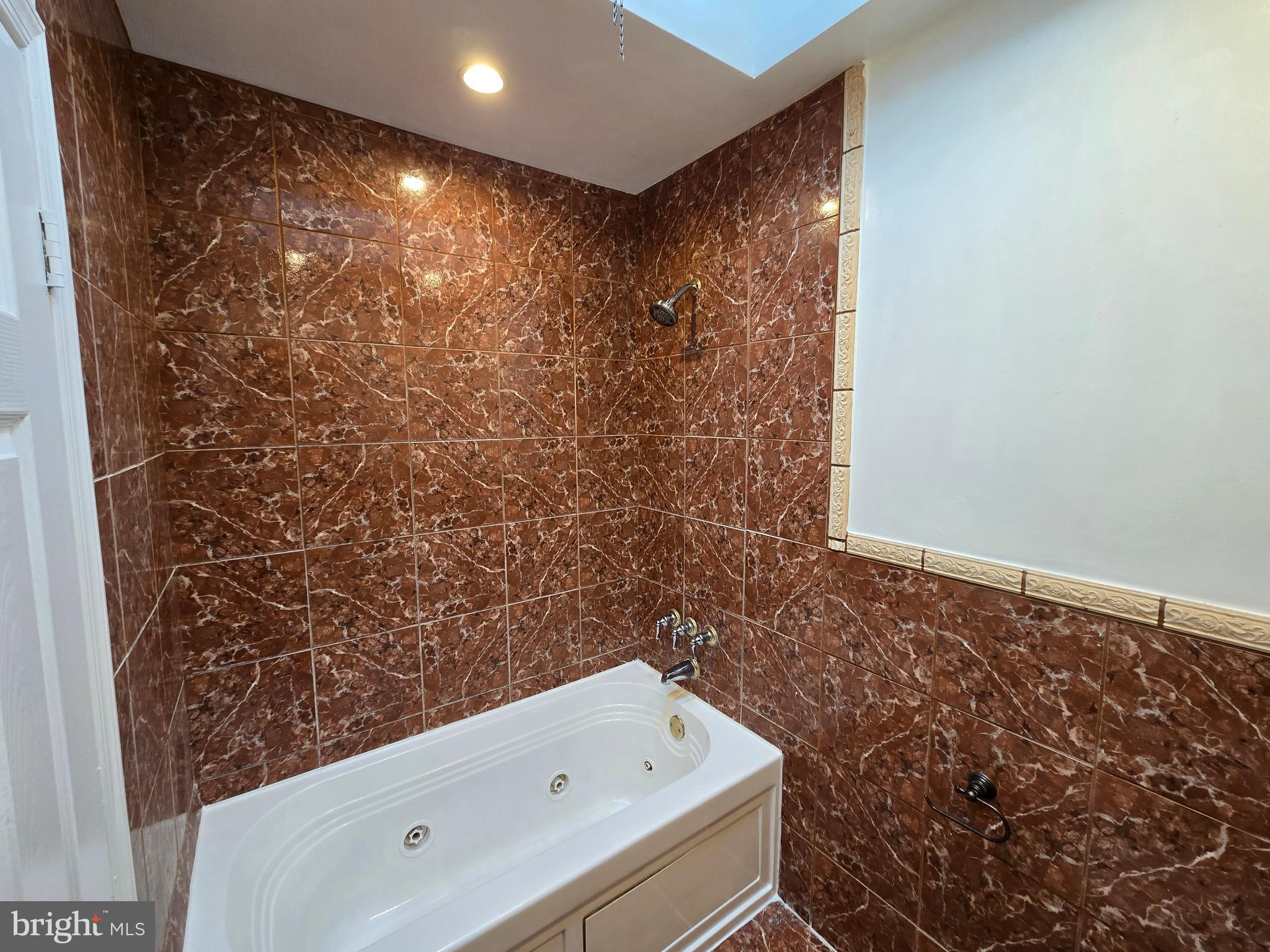 CEDARBROOK - Residential