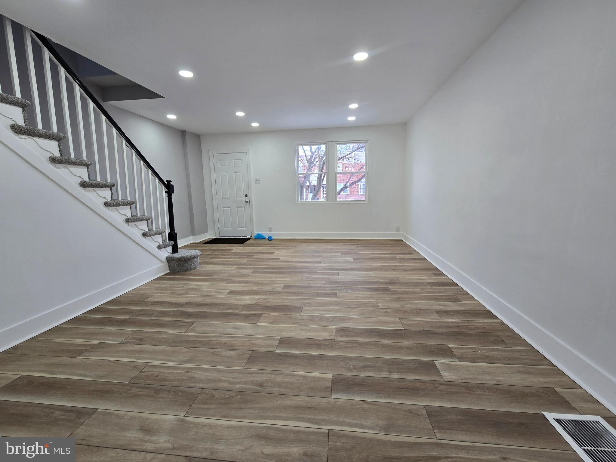 CEDARBROOK - Residential