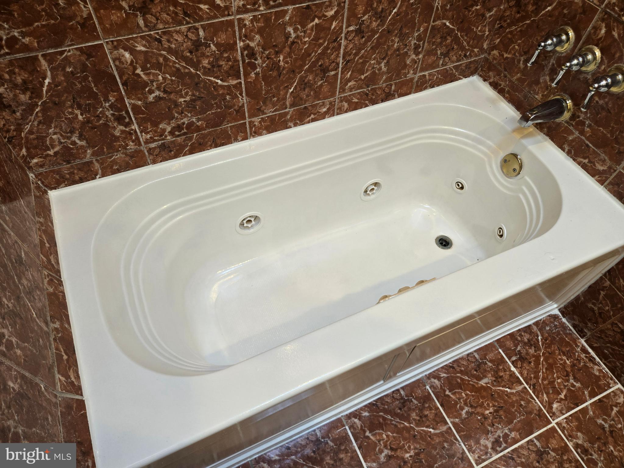 CEDARBROOK - Residential