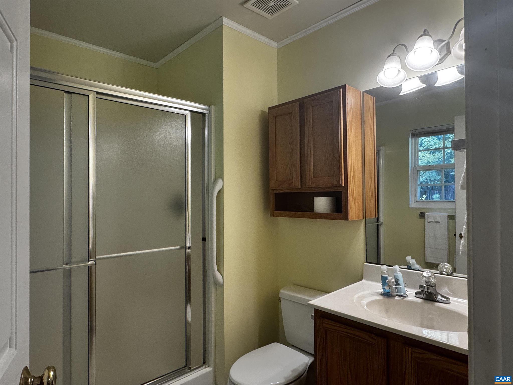 LAKE MONTICELLO - Residential