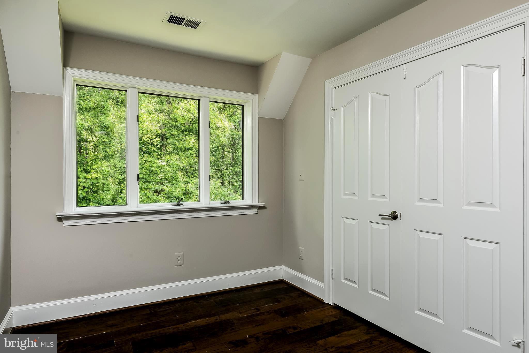 POTOMAC ESTATES - Residential