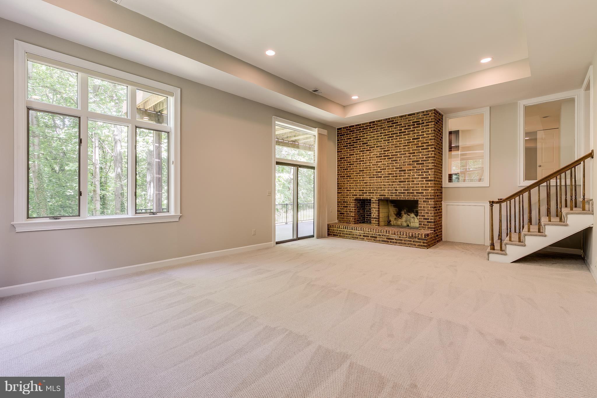 POTOMAC ESTATES - Residential