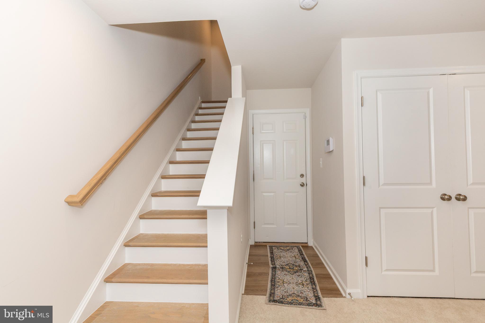 PRESIDENTS POINTE - Residential Lease