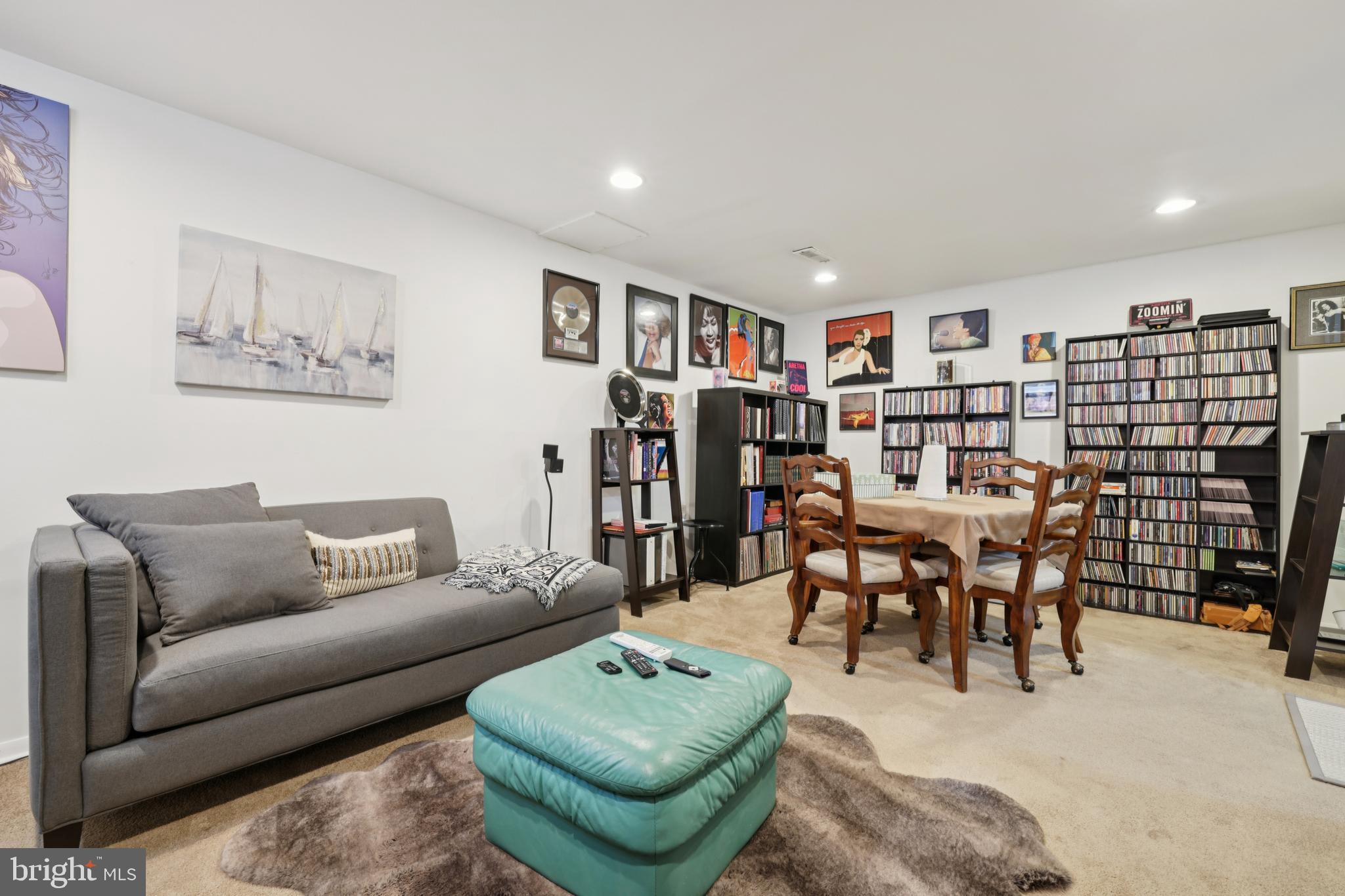 GREENBERRY WOODS - Residential