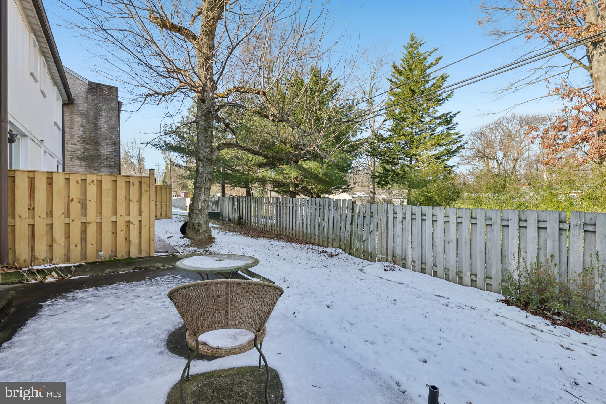 GREENBERRY WOODS - Residential