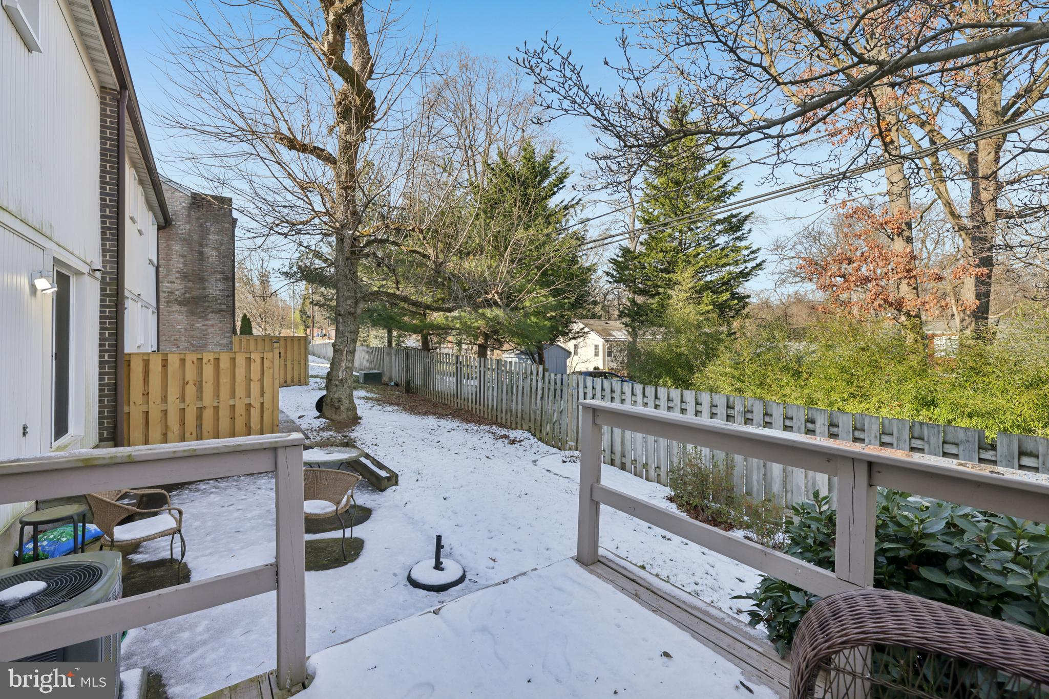 GREENBERRY WOODS - Residential