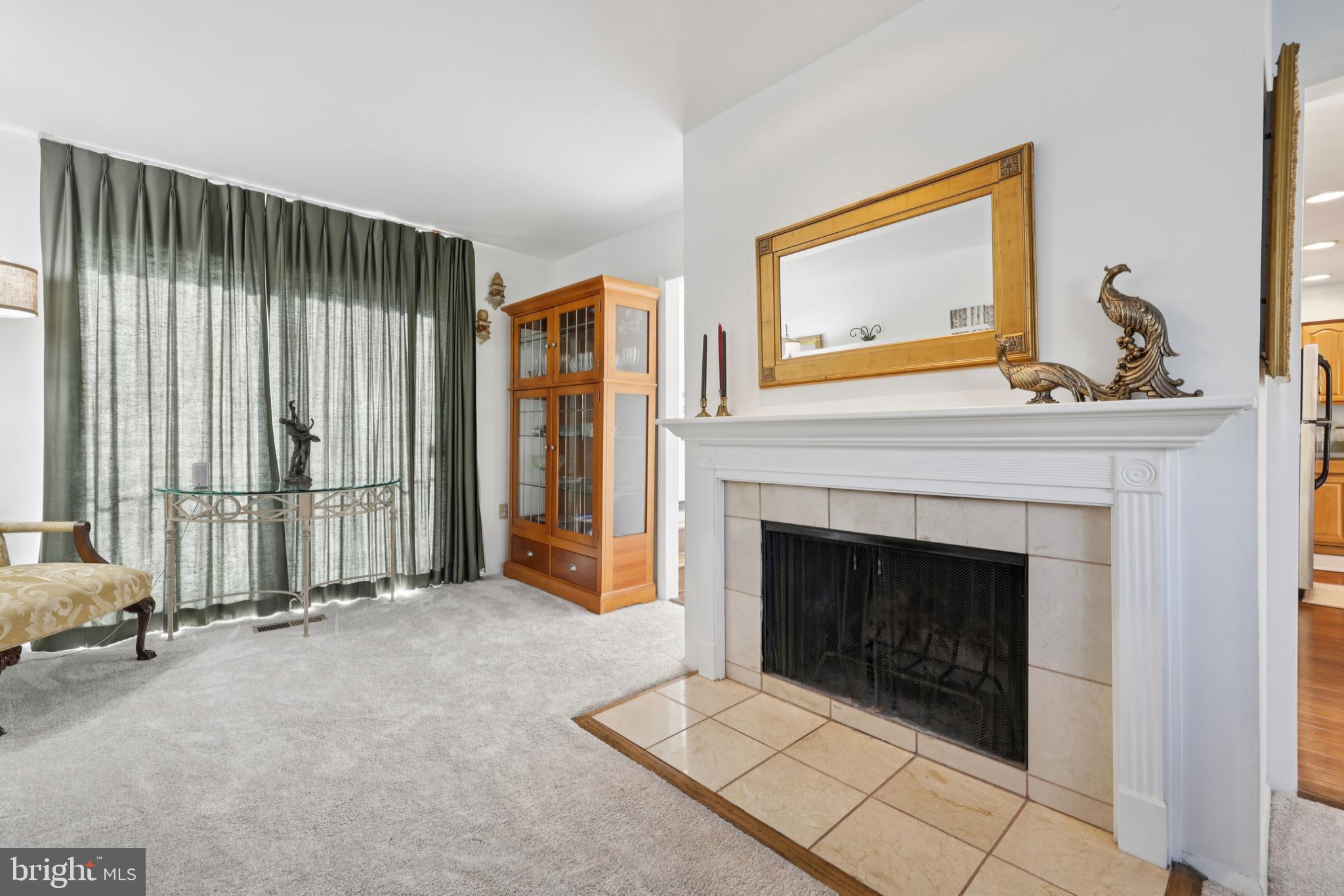 GREENBERRY WOODS - Residential