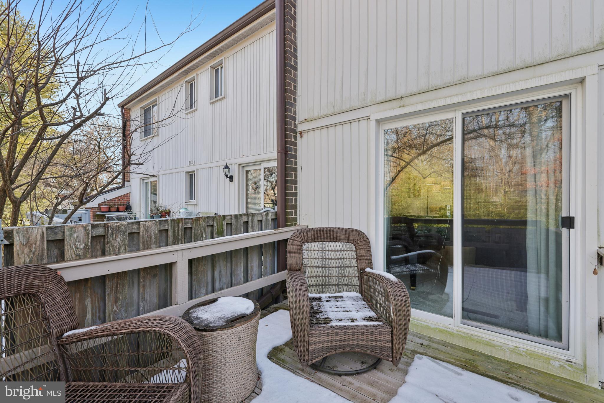 GREENBERRY WOODS - Residential