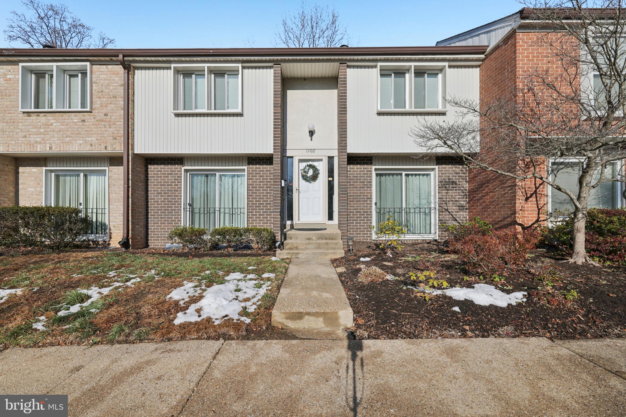 GREENBERRY WOODS - Residential