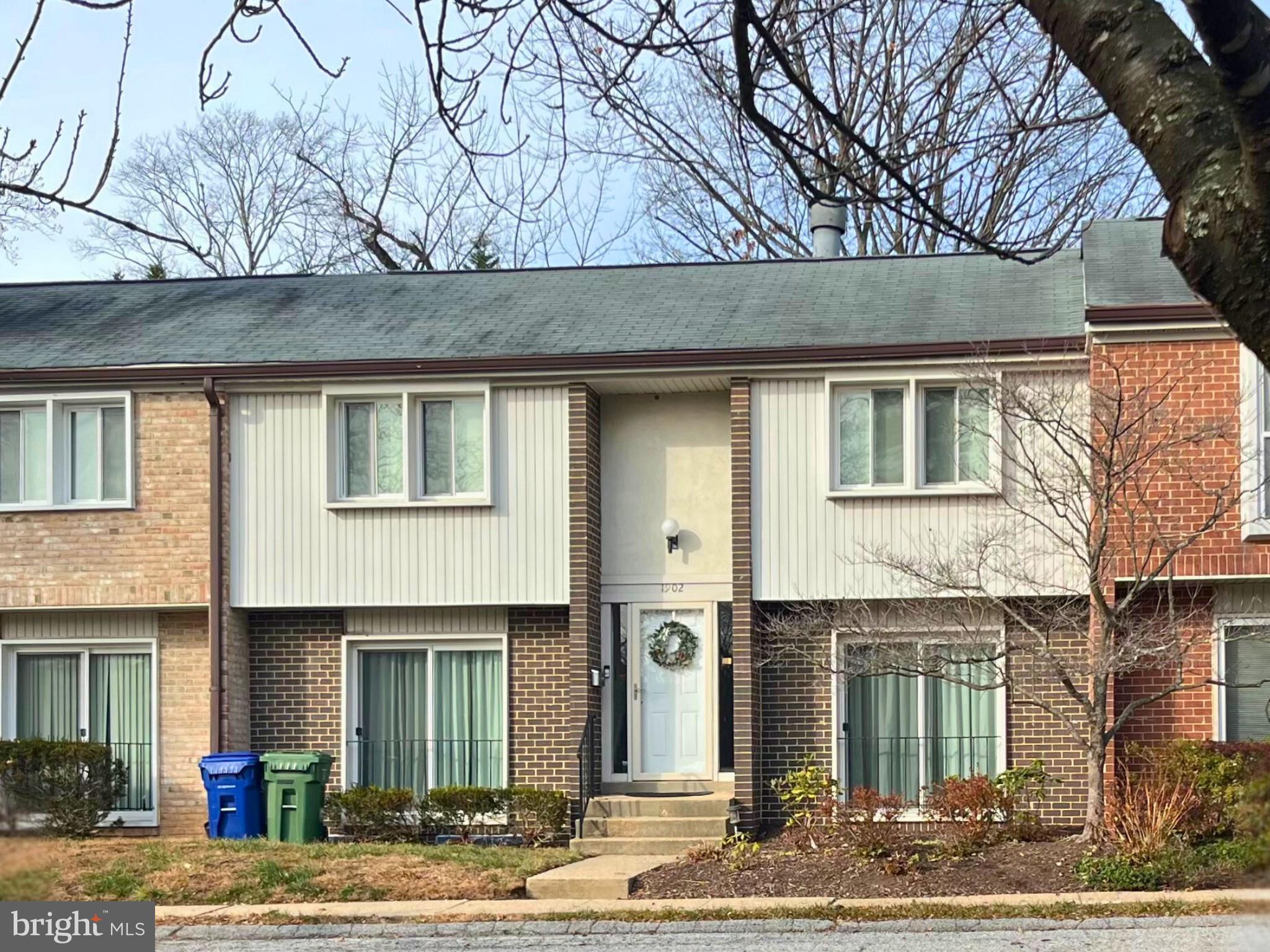 GREENBERRY WOODS - Residential