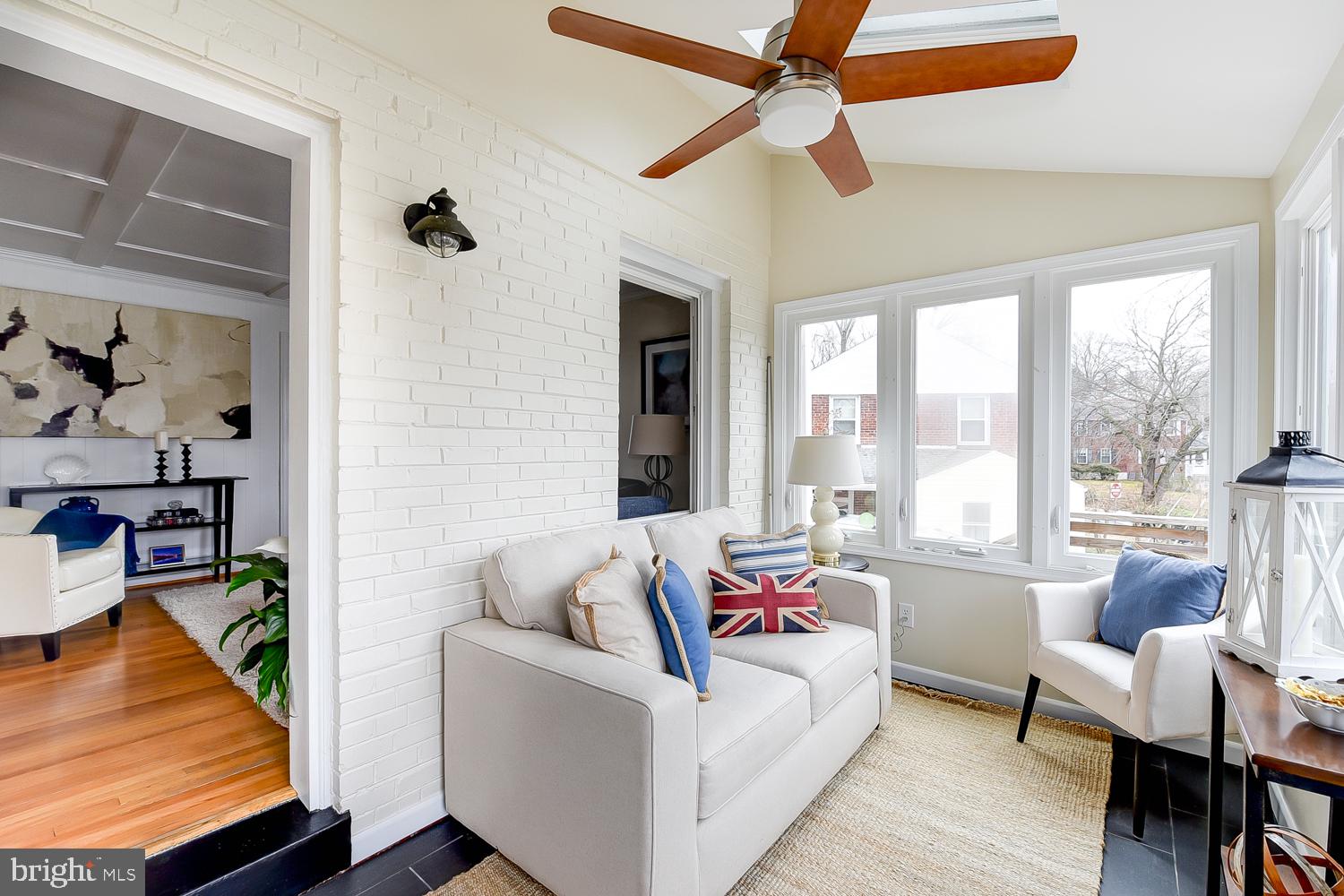 JEFFERSON MANOR - Residential