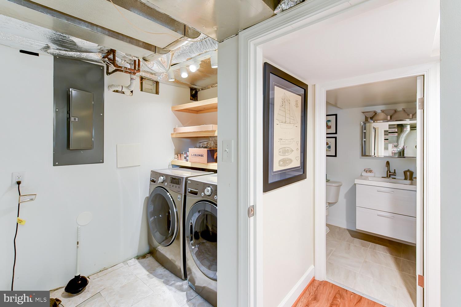 JEFFERSON MANOR - Residential