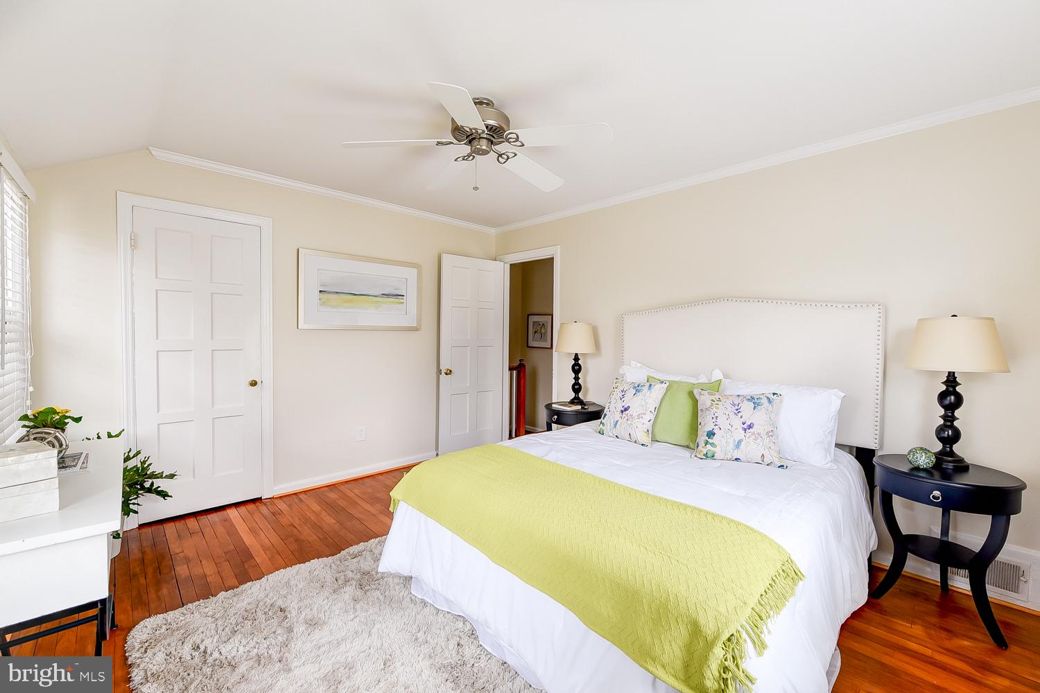 JEFFERSON MANOR - Residential