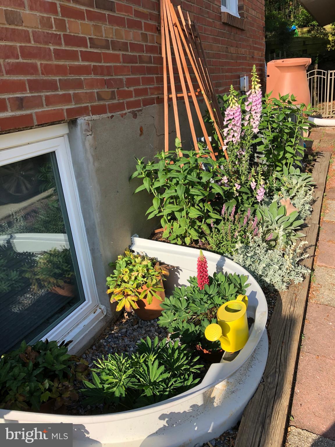 JEFFERSON MANOR - Residential