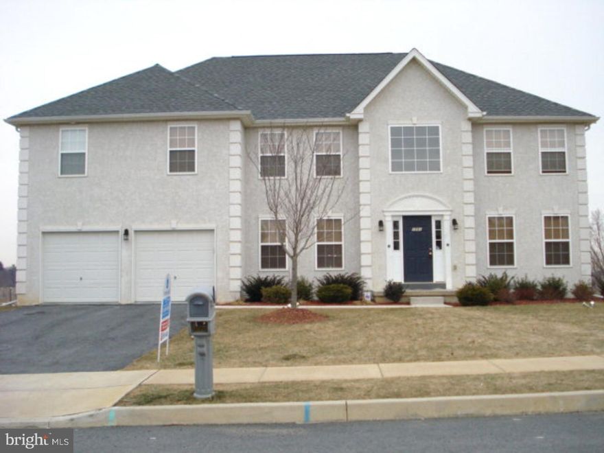 LOVELY 2 STORY HOME LOCATED IN WHITFIELD ESTATES.PARKLAND SCHOOL DISTRICT. 4 BEDROOMS,2.5 BATH. 3090 SQ.FT.2 CAR GARAGE.MASTER BEDROOM FEATURES A WALK-IN CLOSET AND SITTING AREA.DECK, WALK-OUT BASEMENT,SECURITY SYSTEM,AUTO IRRIGATION SYSTEM,HOME WARRANTY WITH SERVICEPLUS AND COVERAGEPLUS PACKAGE AND MUCH MORE! Motivated Seller!! Mailing Address Continued: Breinigsville Color: Grey Amp: 200