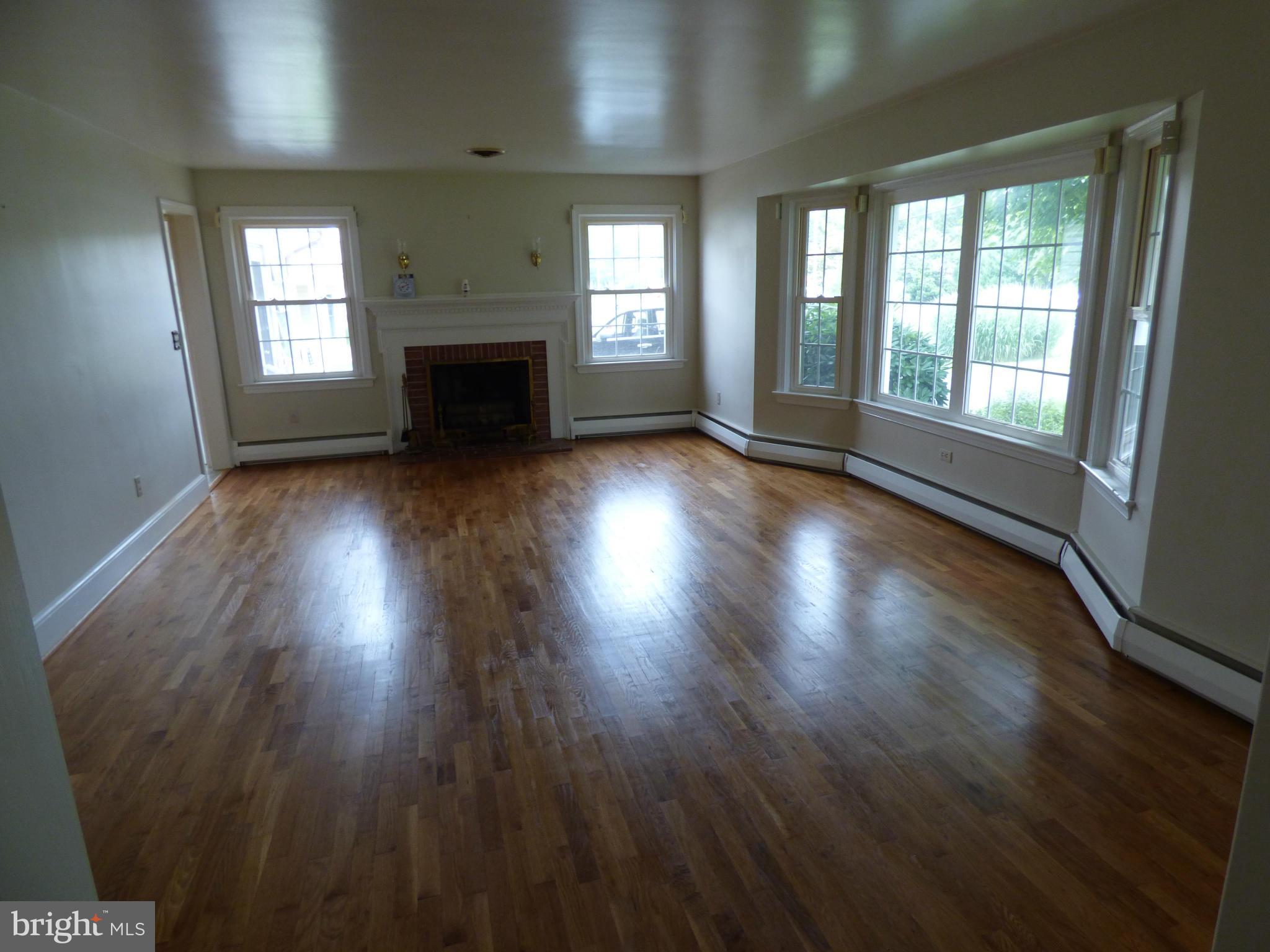 CORSICA HILLS - Residential