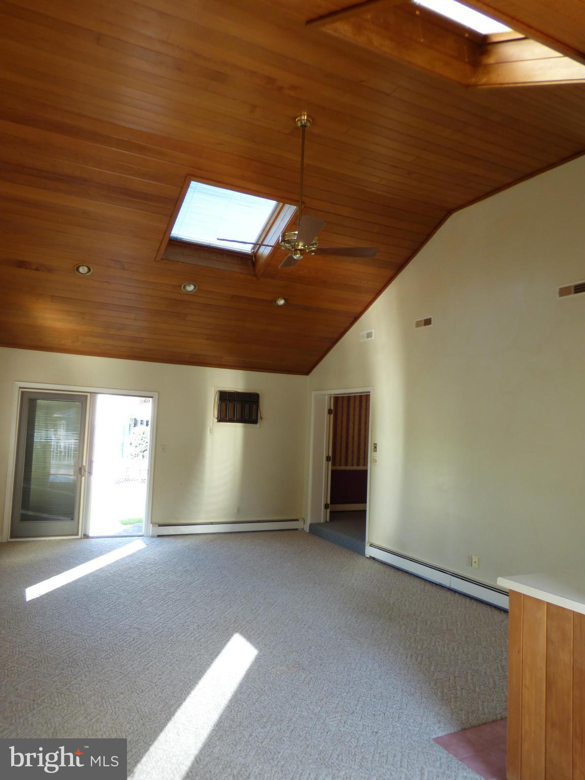 CORSICA HILLS - Residential