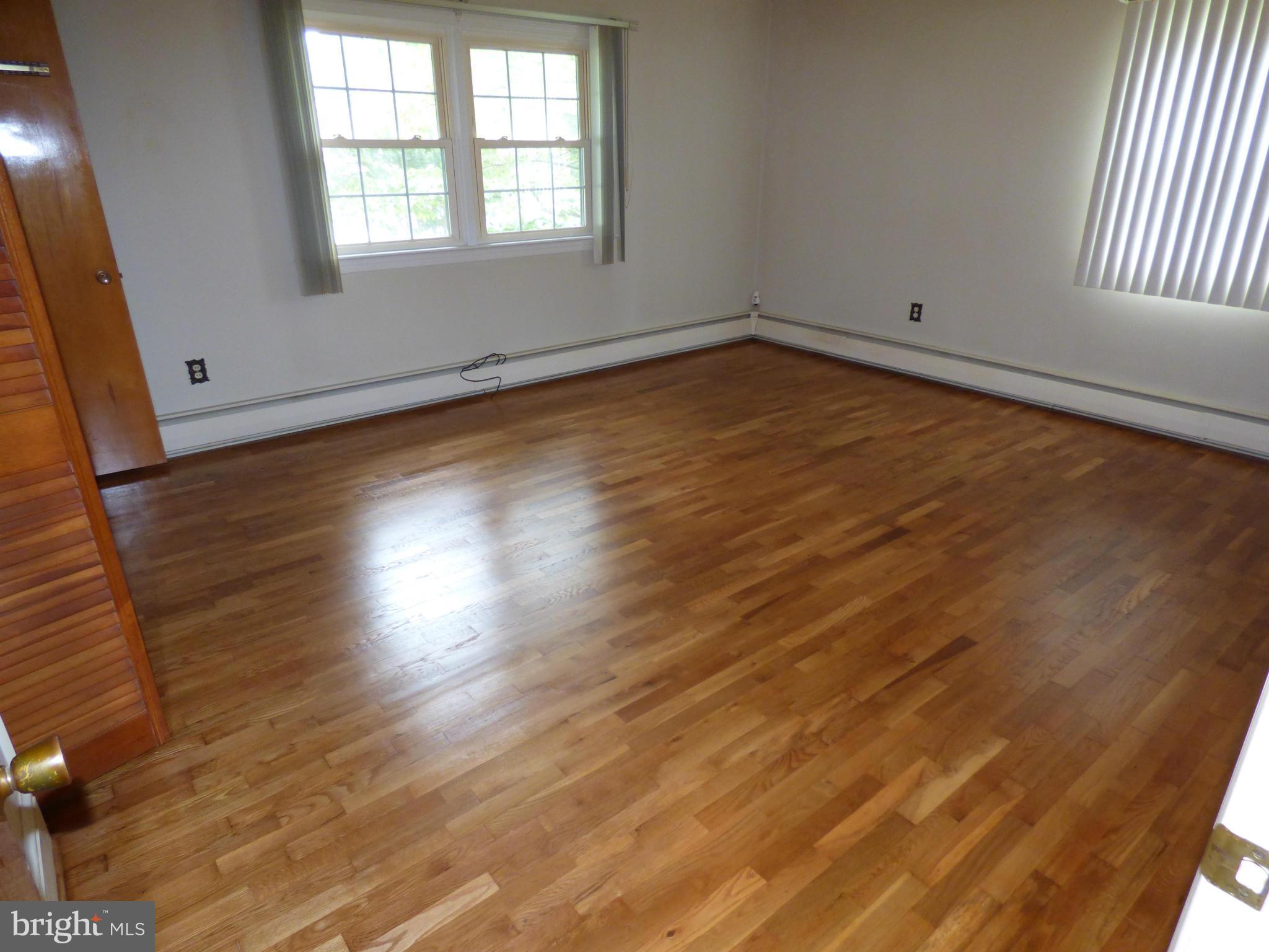 CORSICA HILLS - Residential