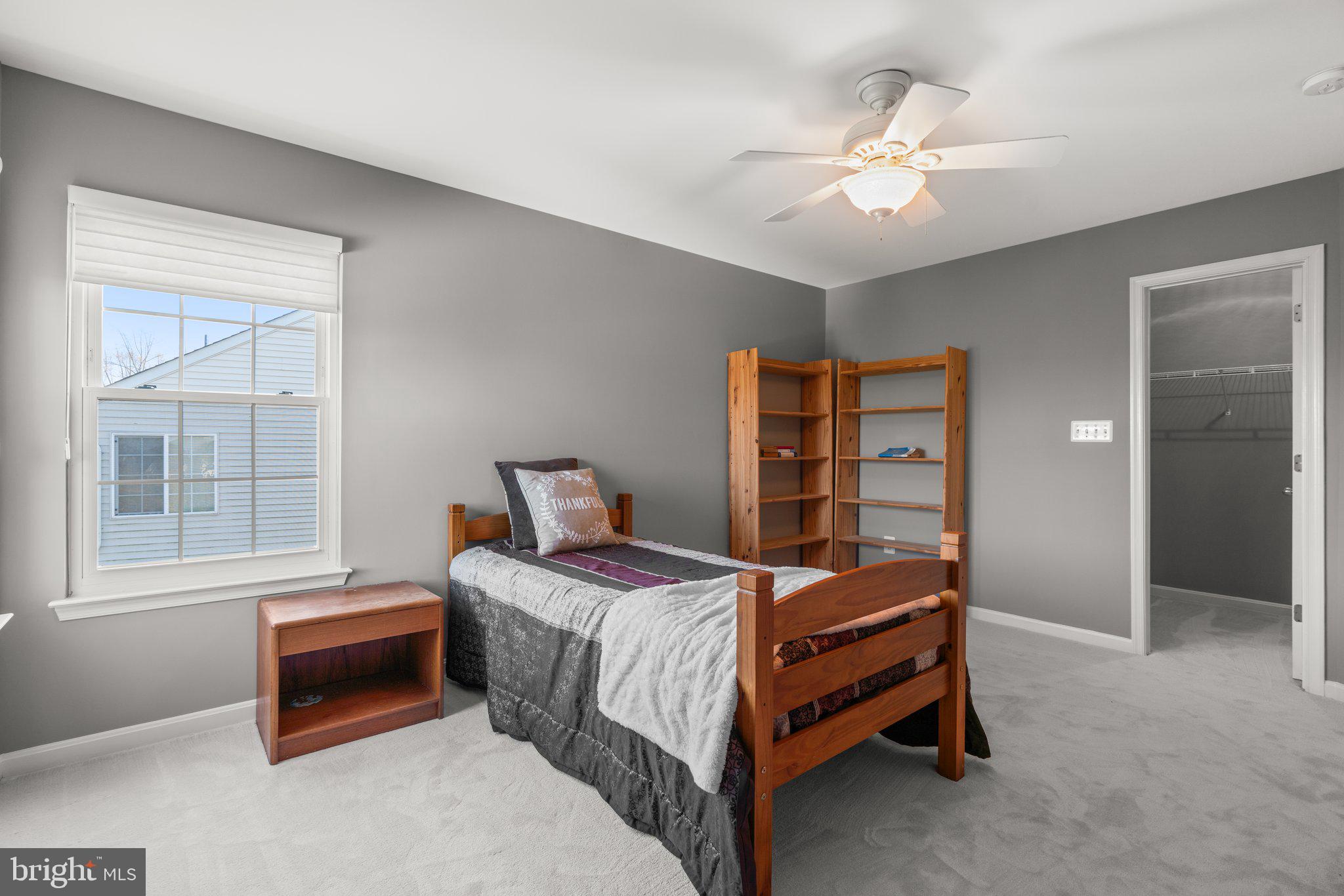 AUTUMN VIEW - Residential