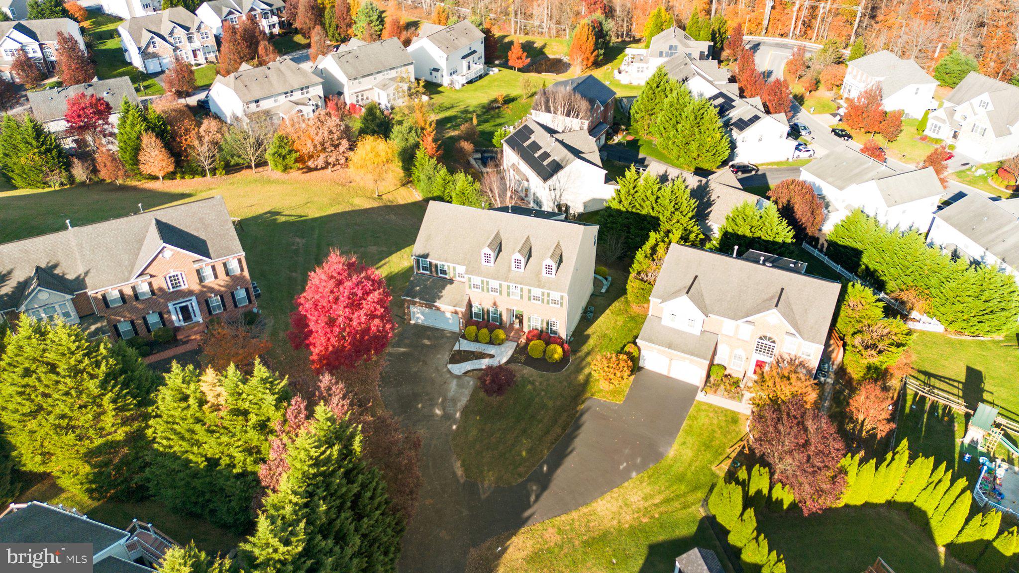 AUTUMN VIEW - Residential