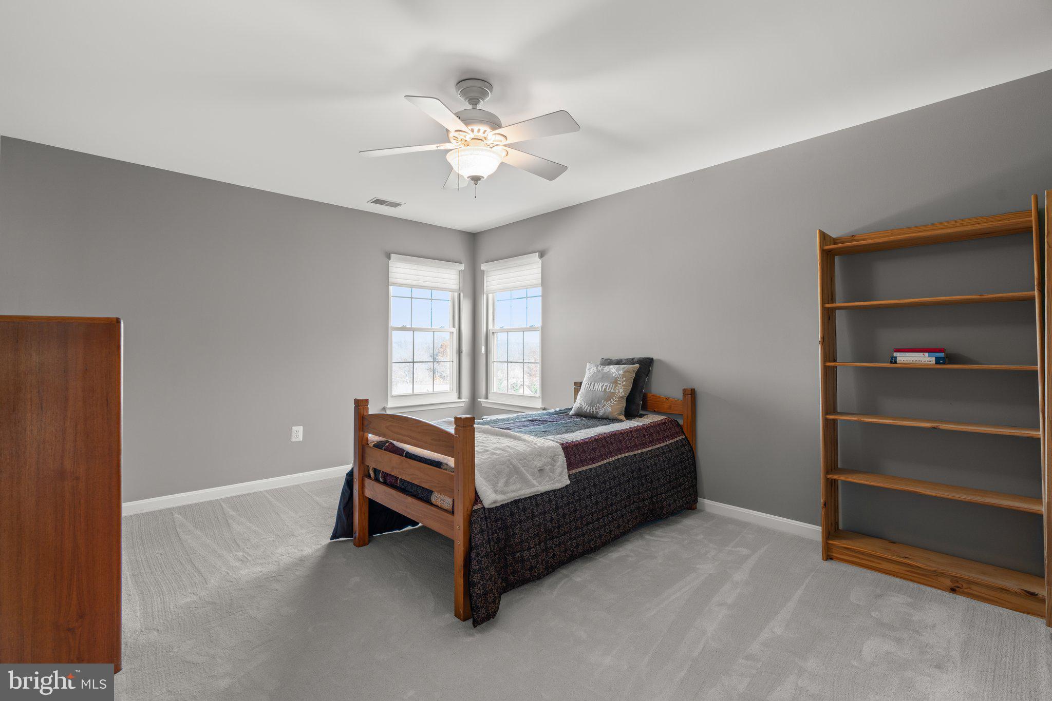 AUTUMN VIEW - Residential