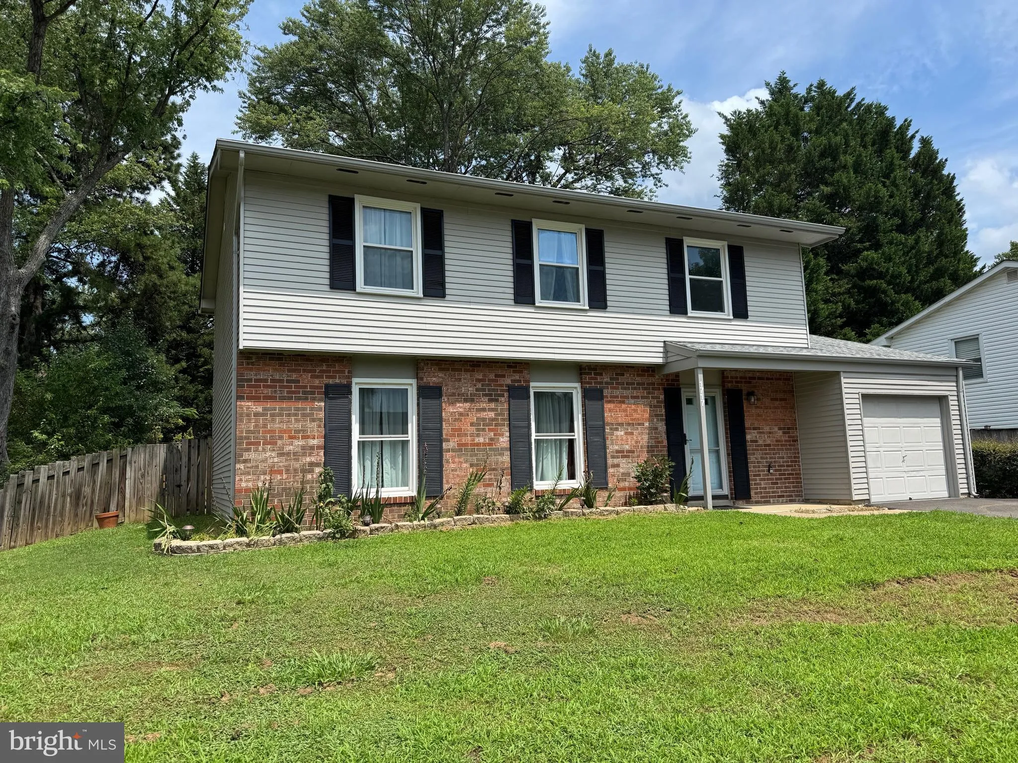 Crofton, Maryland 21114, United States, 4 Bedrooms Bedrooms, ,3 BathroomsBathrooms,Residential,Contingent,182553