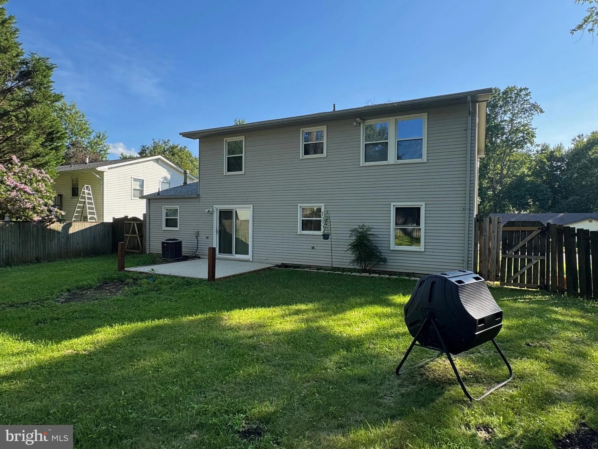 Crofton, Maryland 21114, United States, 4 Bedrooms Bedrooms, ,3 BathroomsBathrooms,Residential,Contingent,182553