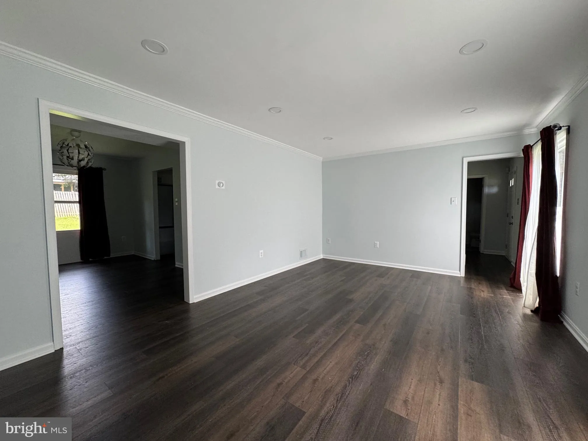 Crofton, Maryland 21114, United States, 4 Bedrooms Bedrooms, ,3 BathroomsBathrooms,Residential,Contingent,182553