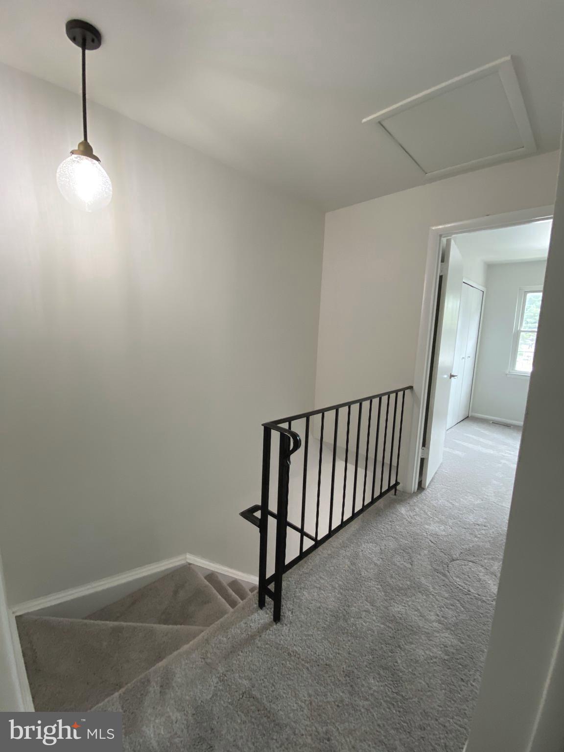 CROMWELL STATION - Residential Lease