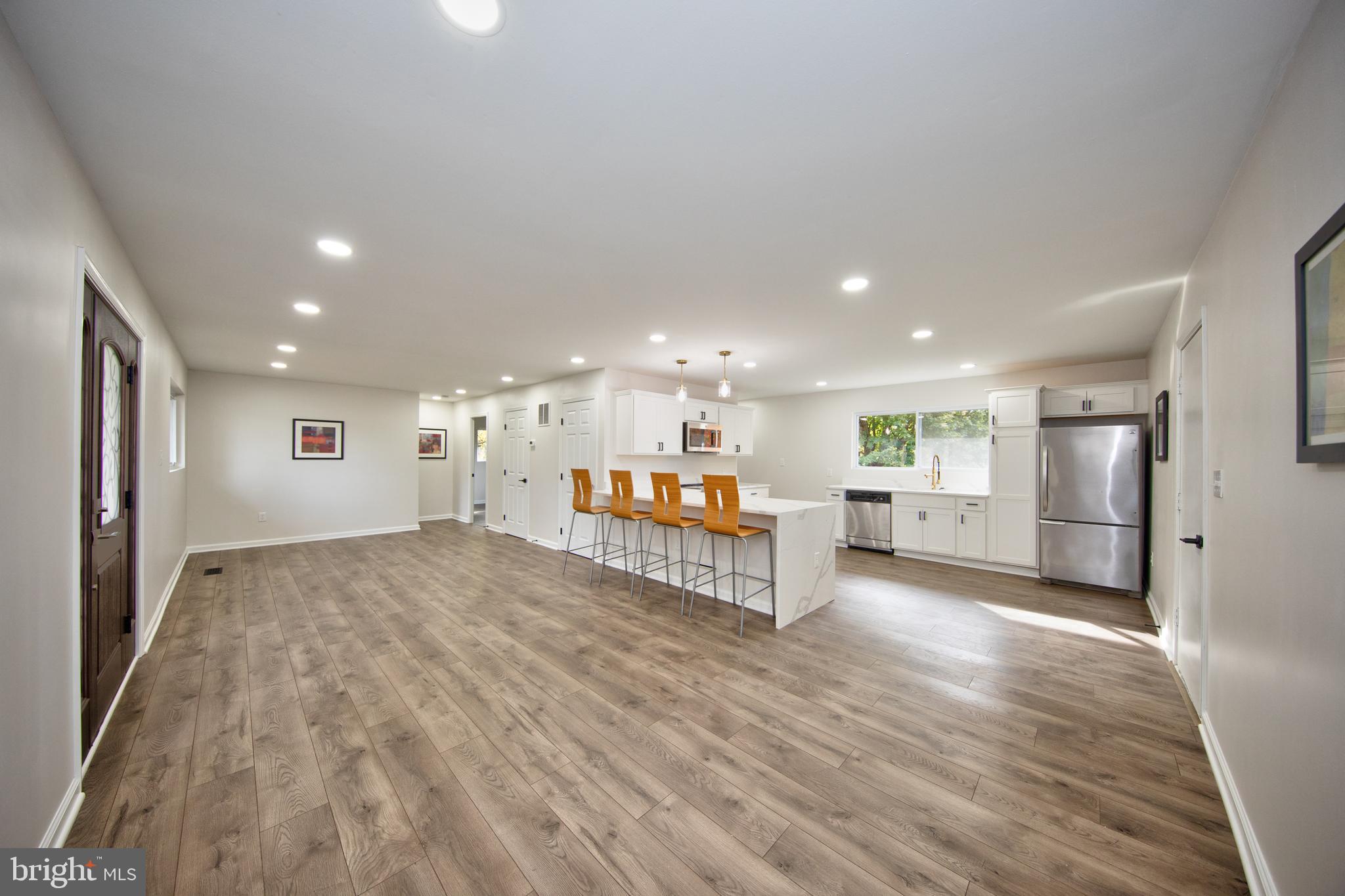 902 MORRISON BOULEVARD