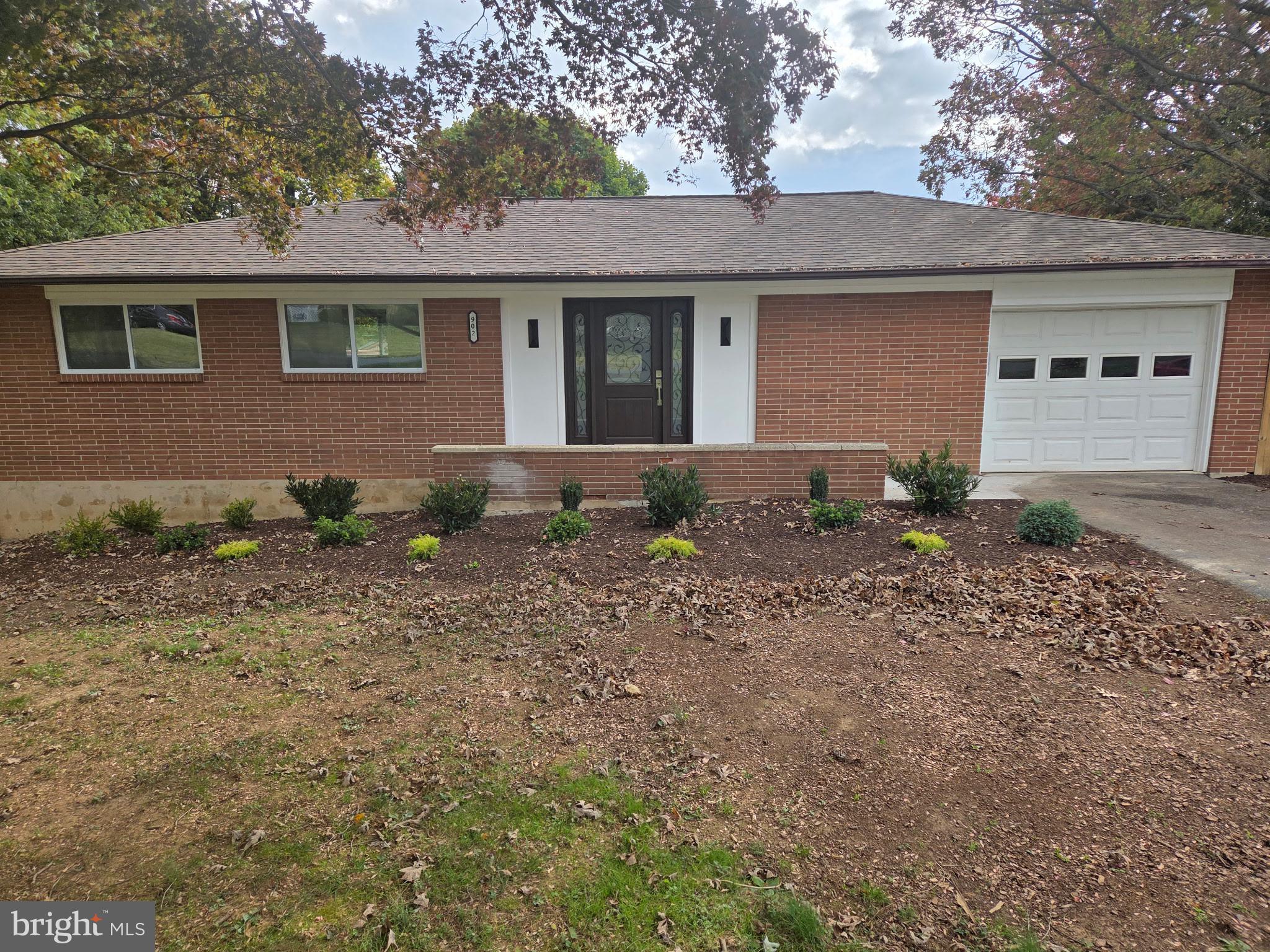 902 MORRISON BOULEVARD