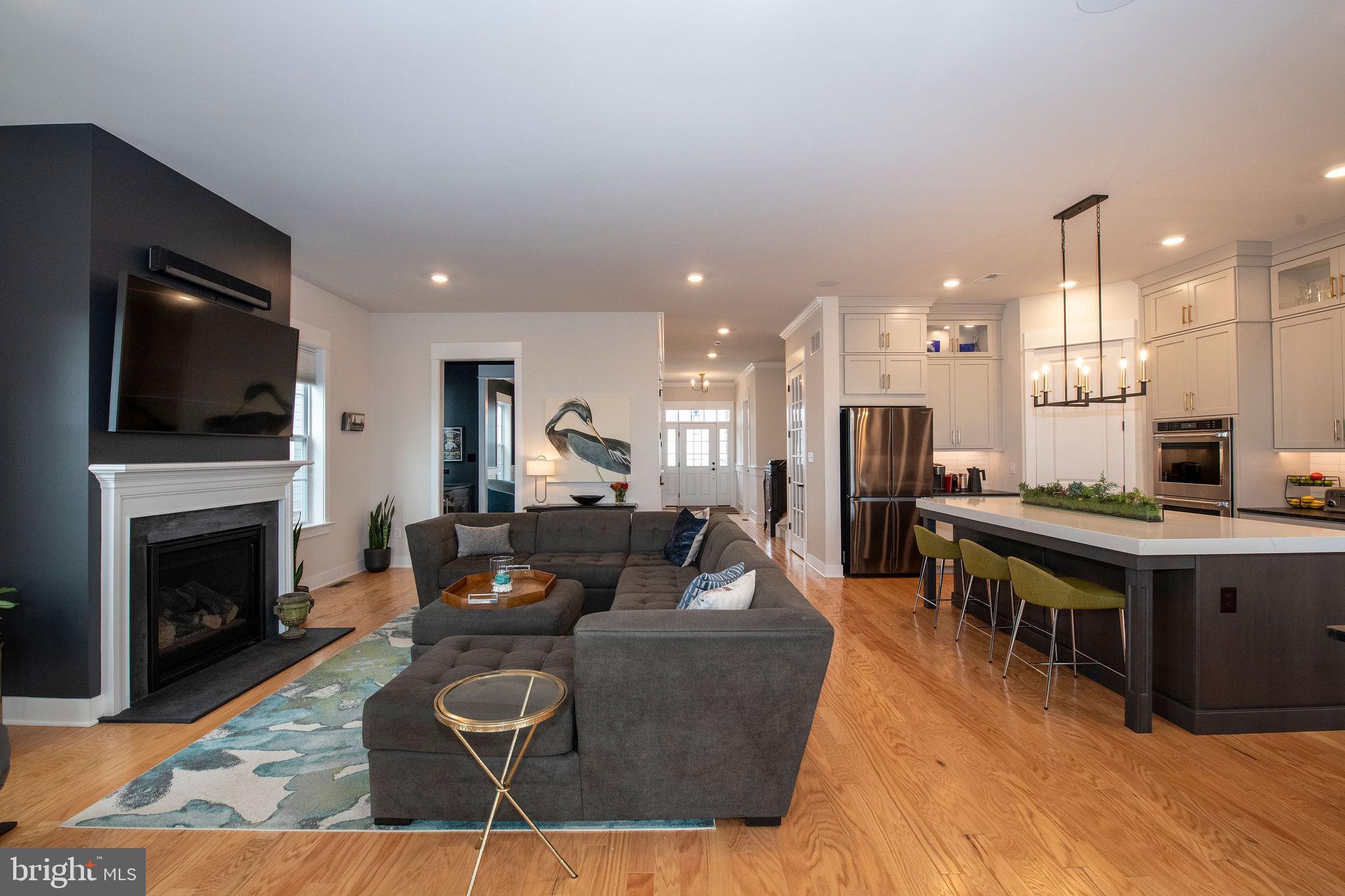 SPRING OAK - Residential