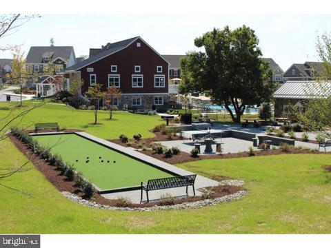 SPRING OAK - Residential