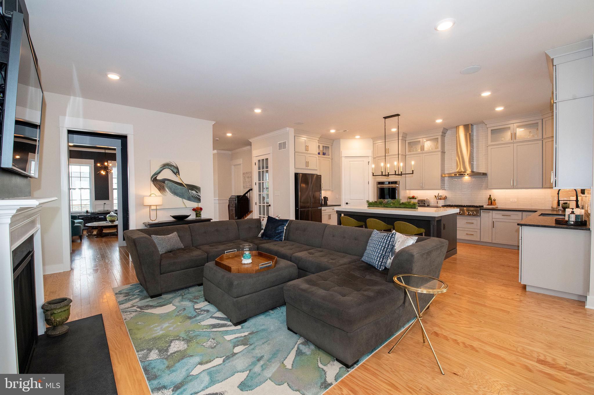 SPRING OAK - Residential