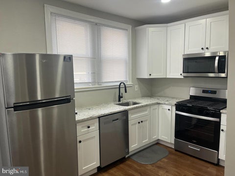 Townhouse For Rent - 1251 E Fletcher Street #1R<br/> PHILADELPHIA, PA 19125