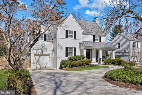 Photo of 3503 THORNAPPLE ST, CHEVY CHASE, MD 20815 (MLS # MDMC2084850)
