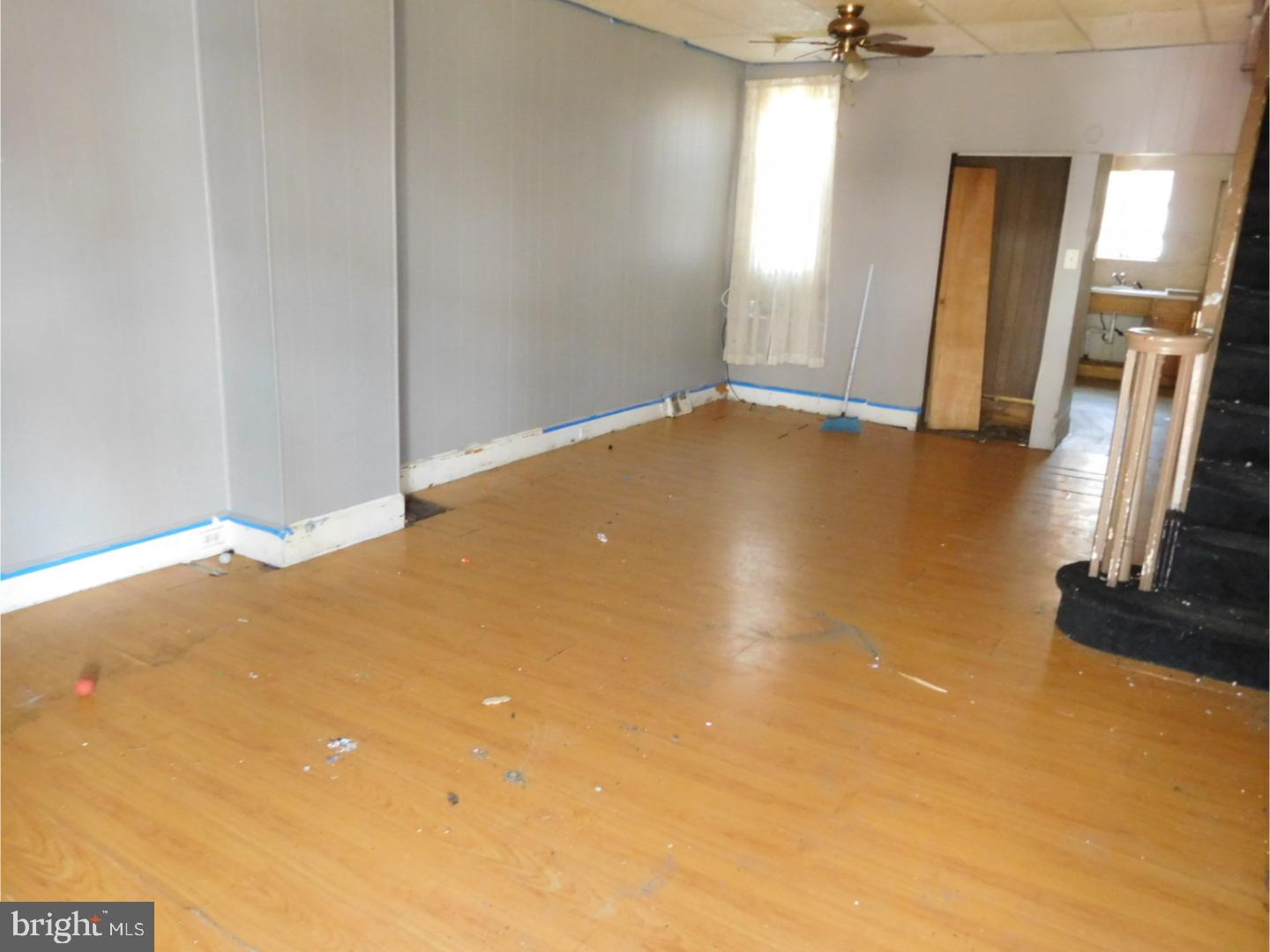 PORT RICHMOND - Residential